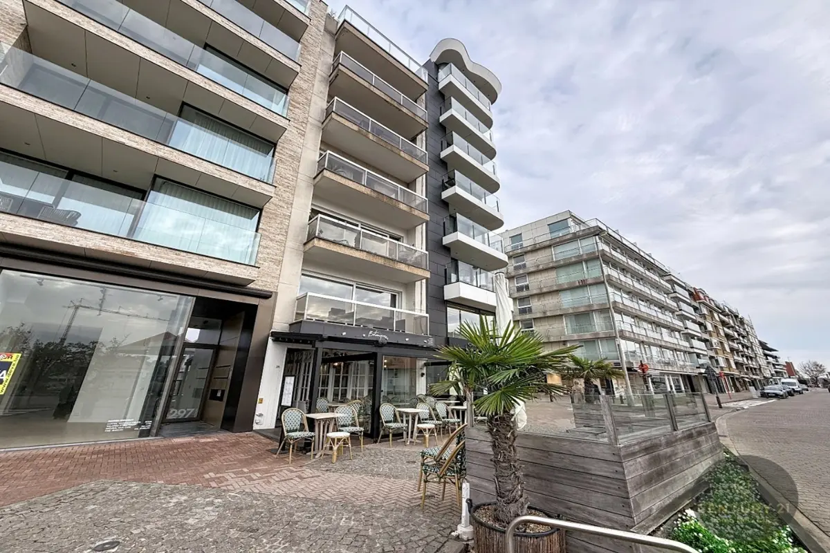 Appartement te  in Knokke-Heist 8300 975.00€ 2 slaapkamers m² - Zoekertje 616345