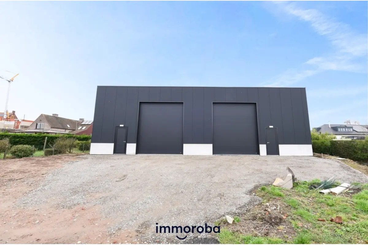 Handelszaak te  huur in Anzegem 8570 750.00€  slaapkamers m² - Zoekertje 617041