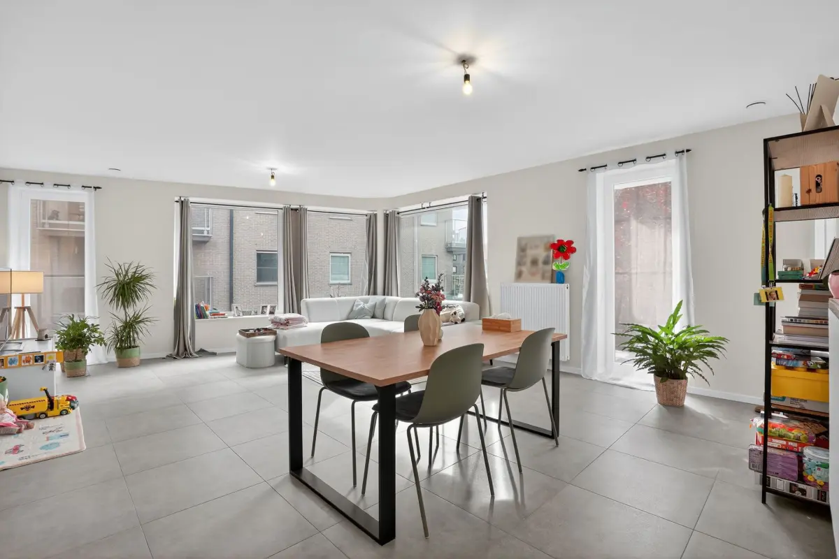 Appartement te koop in Staden 8840 260000.00€ 2 slaapkamers 83.00m² - Zoekertje 616826