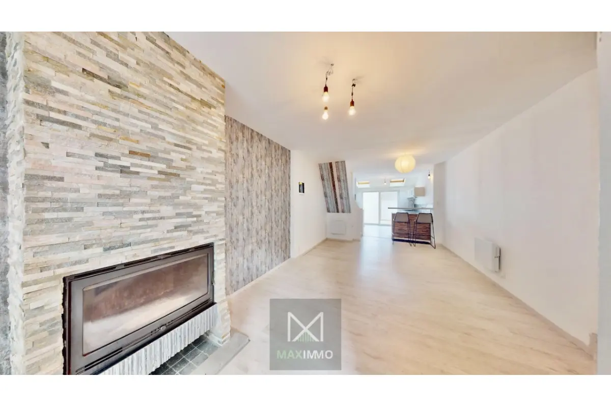 Appartementsgebouw te  koop in Menen 8930 165000.00€ 3 slaapkamers 105.00m² - Zoekertje 617467