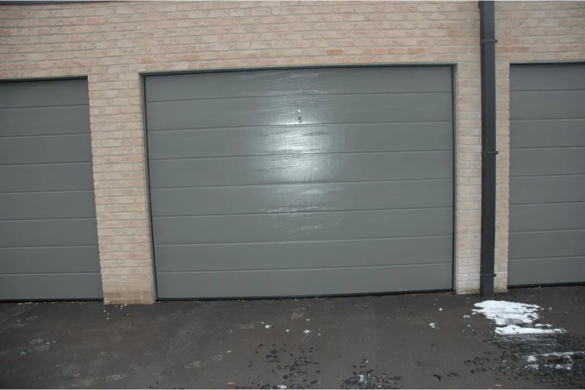 Box te  huur in Izegem 8870 90.00€  slaapkamers m² - Zoekertje 619744