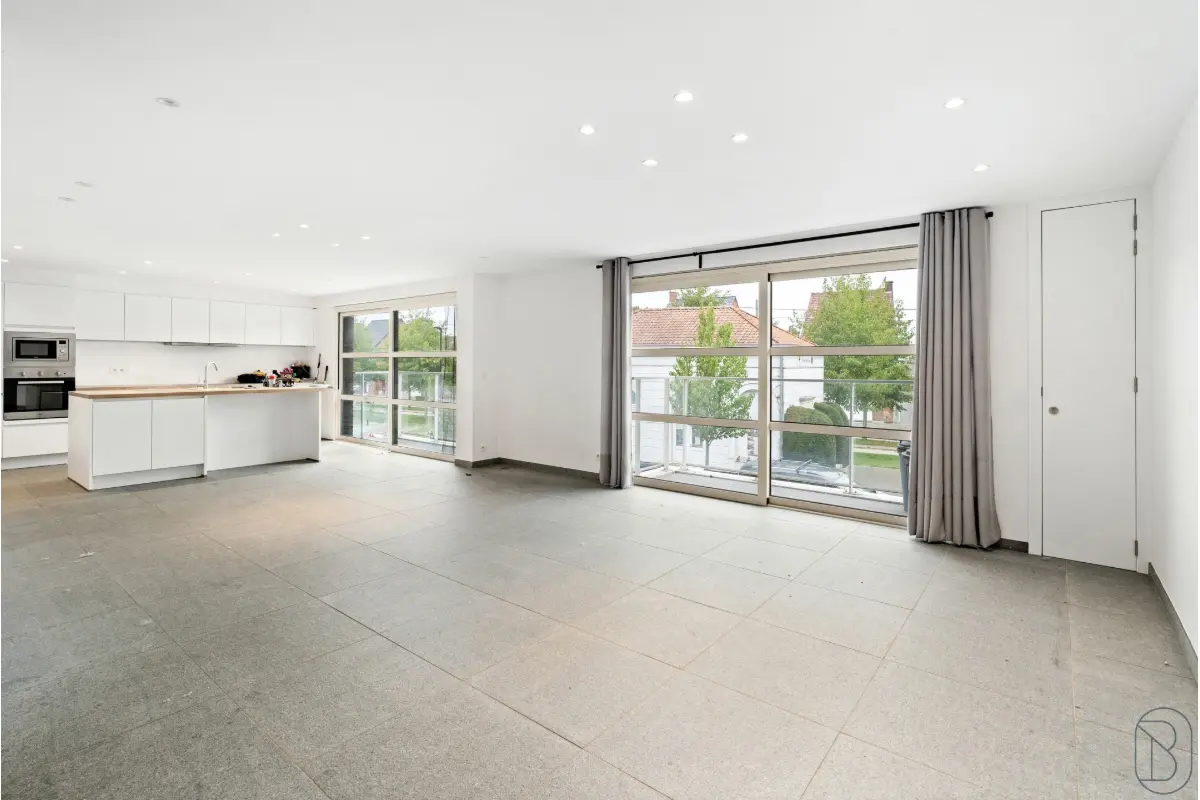 Appartement te  koop in Meulebeke 8760 275000.00€ 2 slaapkamers 129.00m² - Zoekertje 620055