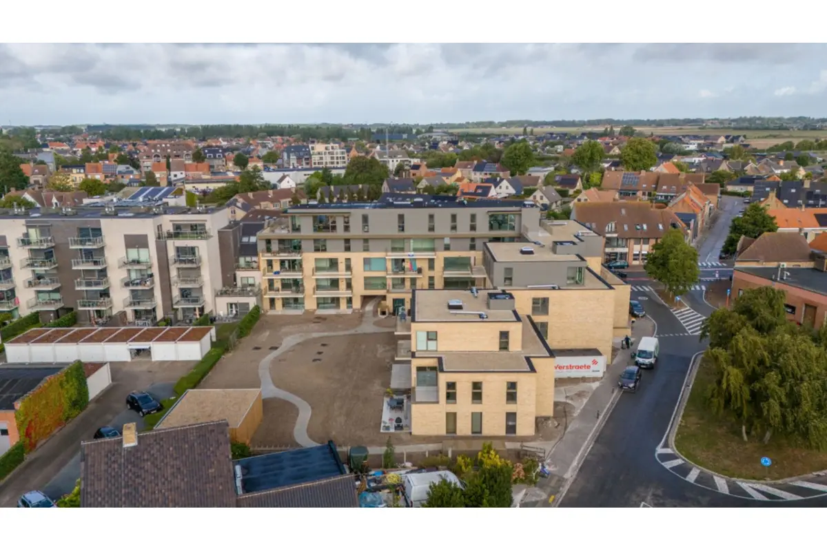 Handelszaak te  koop in Veurne 8630 364000.00€  slaapkamers 181.00m² - Zoekertje 618481