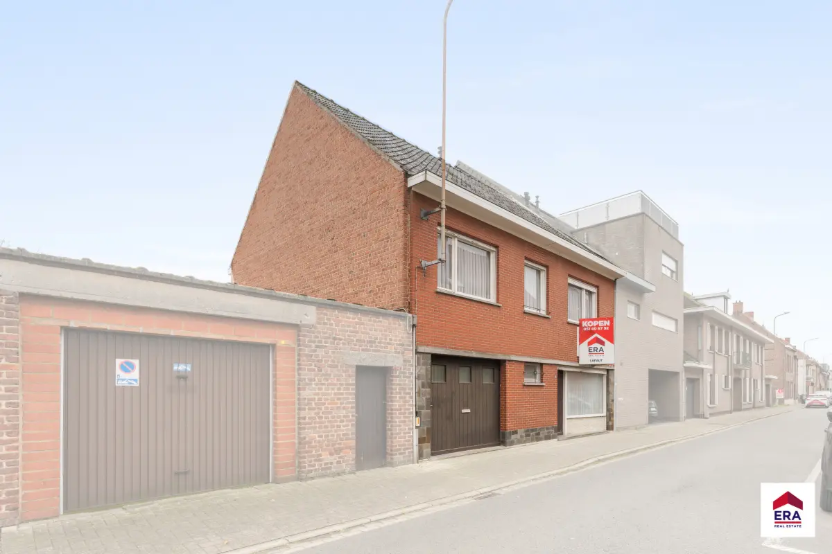 Huis te  koop in Meulebeke 8760 185000.00€ 4 slaapkamers 160.00m² - Zoekertje 618951