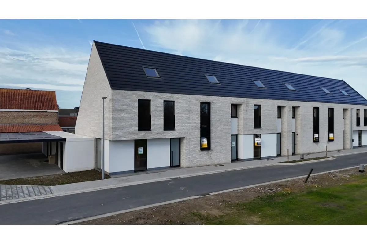 Huis te  koop in Veurne 8630 380894.39€ 3 slaapkamers m² - Zoekertje 621644