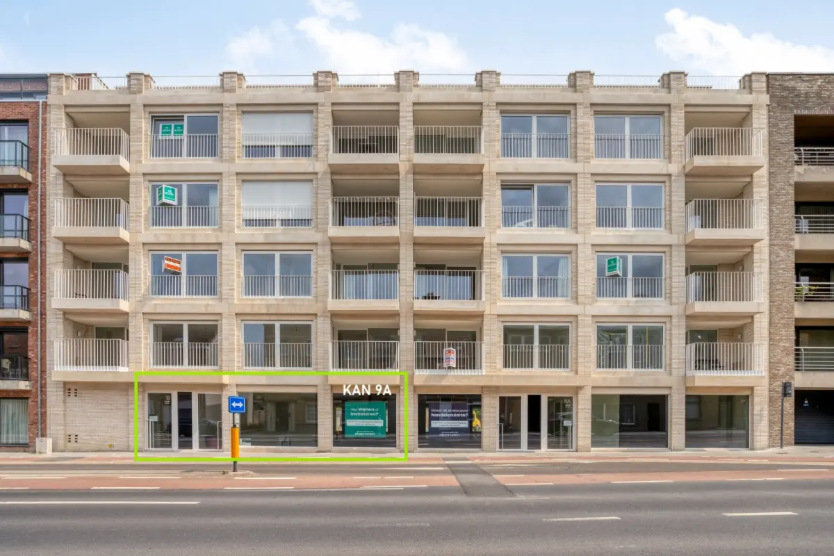 Handelszaak te  huur in Ieper 8900 1550.00€  slaapkamers 155.00m² - Zoekertje 621282