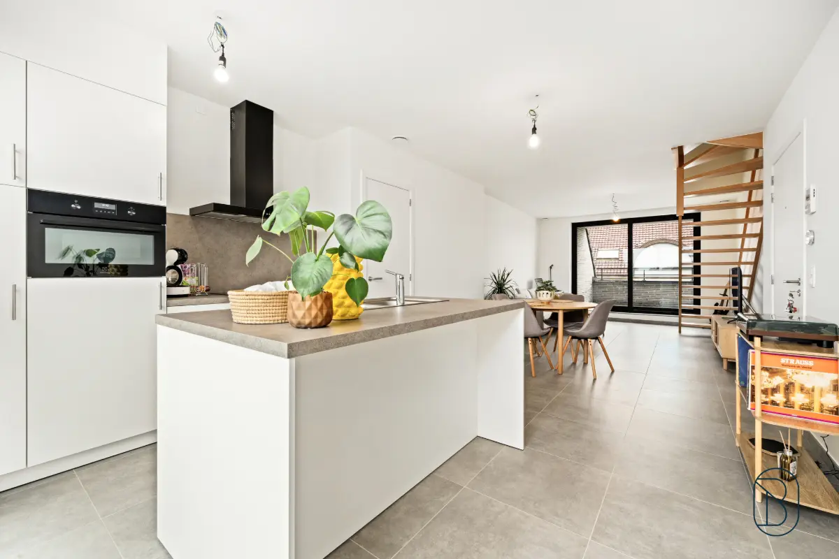 Appartement te  koop in Waregem 8790 275000.00€ 1 slaapkamers 99.00m² - Zoekertje 621332