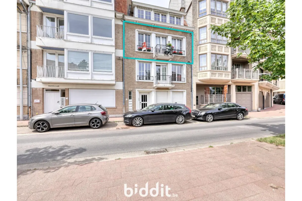 Appartement te  koop in Knokke-Heist 8300 360000.00€ 1 slaapkamers m² - Zoekertje 622659