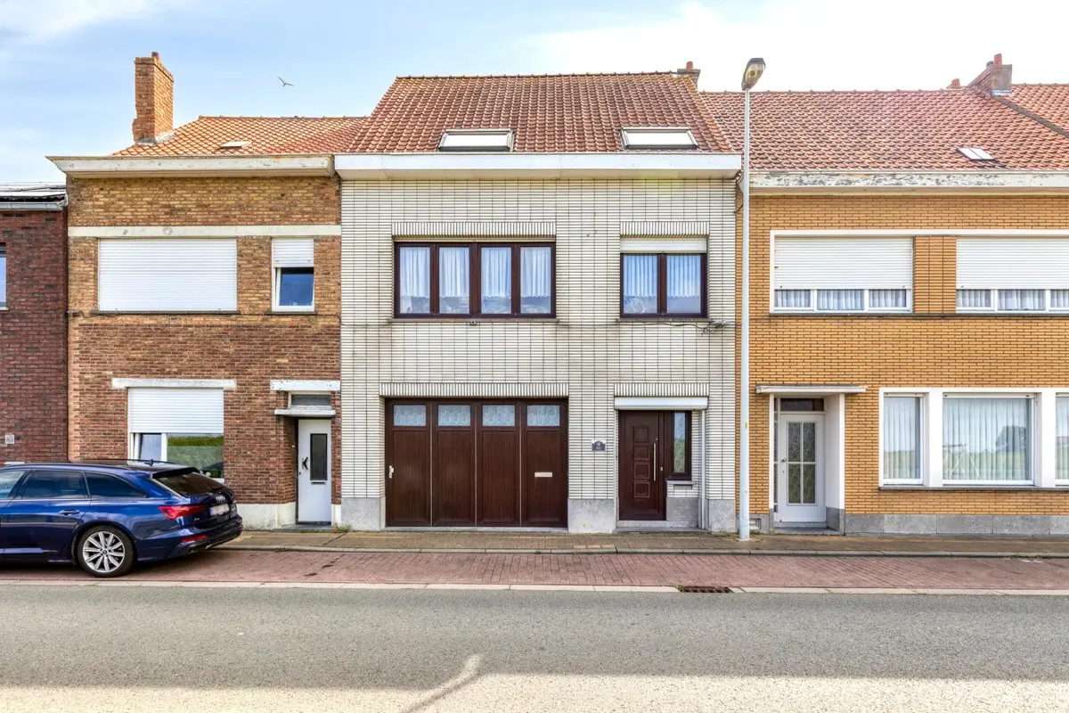 Huis te  koop in Bredene 8450 249000.00€ 4 slaapkamers 221.00m² - Zoekertje 623335