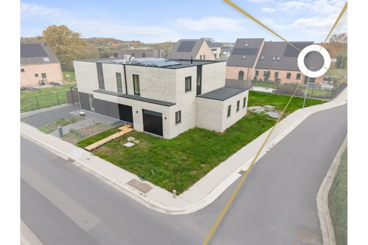 Huis te  koop in Vlamertinge 8908 385632.74€ 3 slaapkamers 157.00m² - Zoekertje 623609