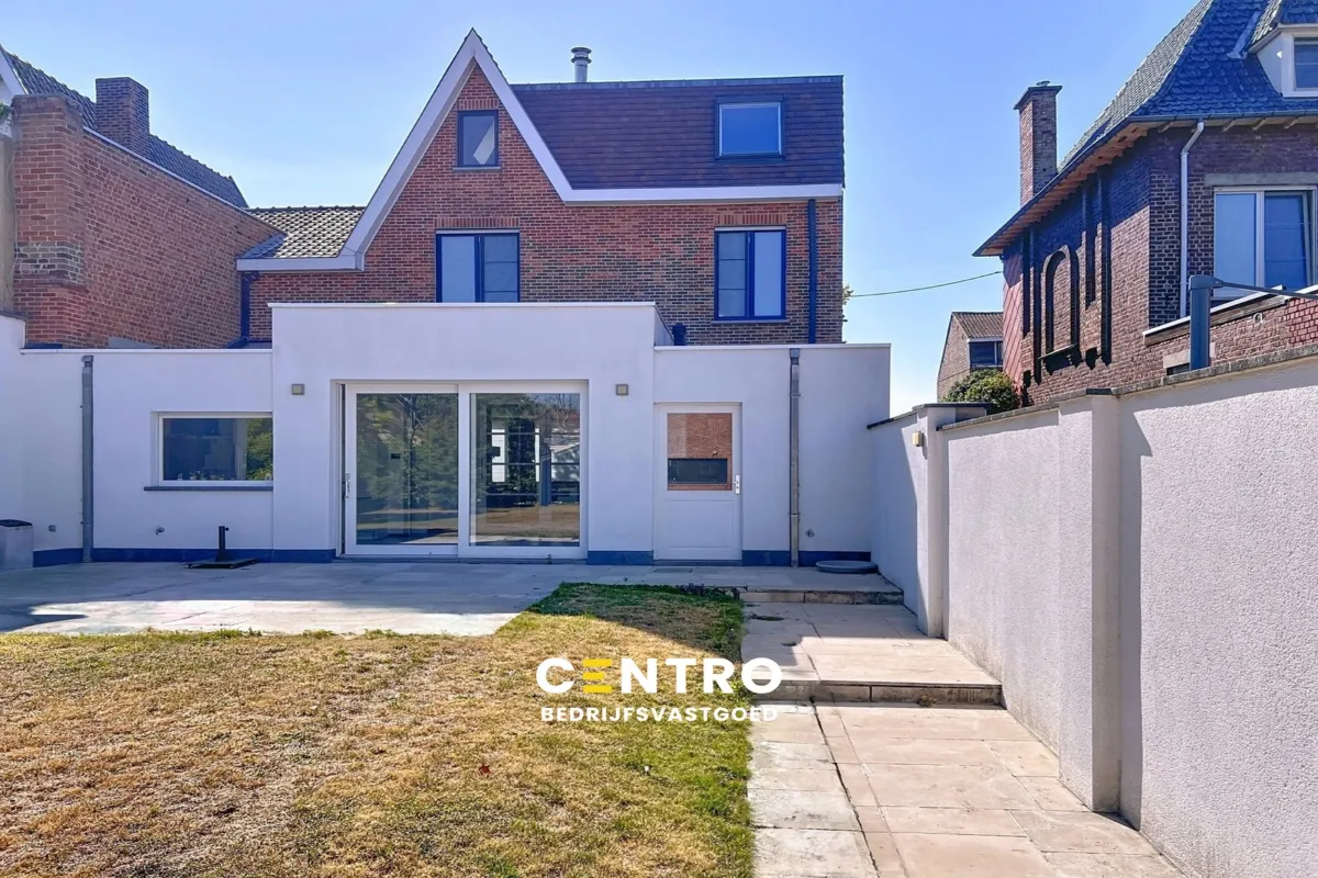 Handelszaak te  koop in Kortrijk 8500 0.00€ 5 slaapkamers 1012.00m² - Zoekertje 624946