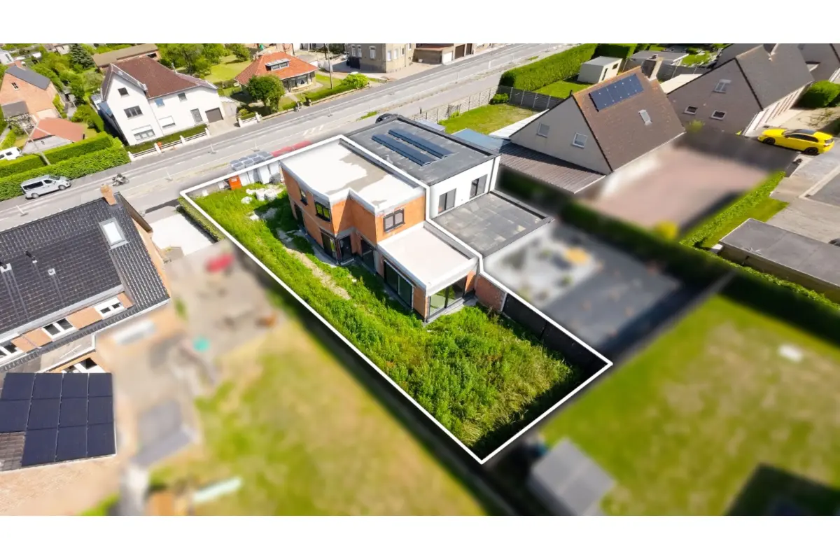 Huis te  koop in Lombardsijde 8434 401425.00€ 3 slaapkamers 161.00m² - Zoekertje 624812