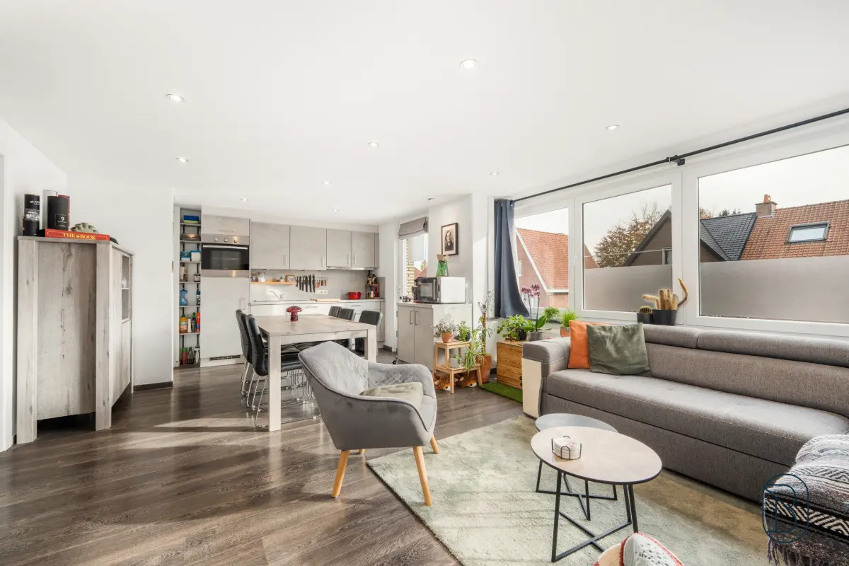 Appartement te  koop in Kortrijk 8500 224000.00€ 2 slaapkamers 70.00m² - Zoekertje 625890