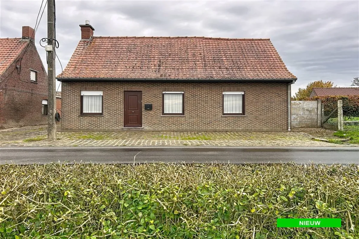 Huis te  koop in Woesten 8640 230000.00€ 2 slaapkamers 114.00m² - Zoekertje 627042