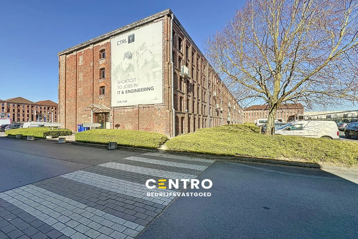 Handelszaak te  koop in Kortrijk 8500 0.00€  slaapkamers 725.00m² - Zoekertje 626961