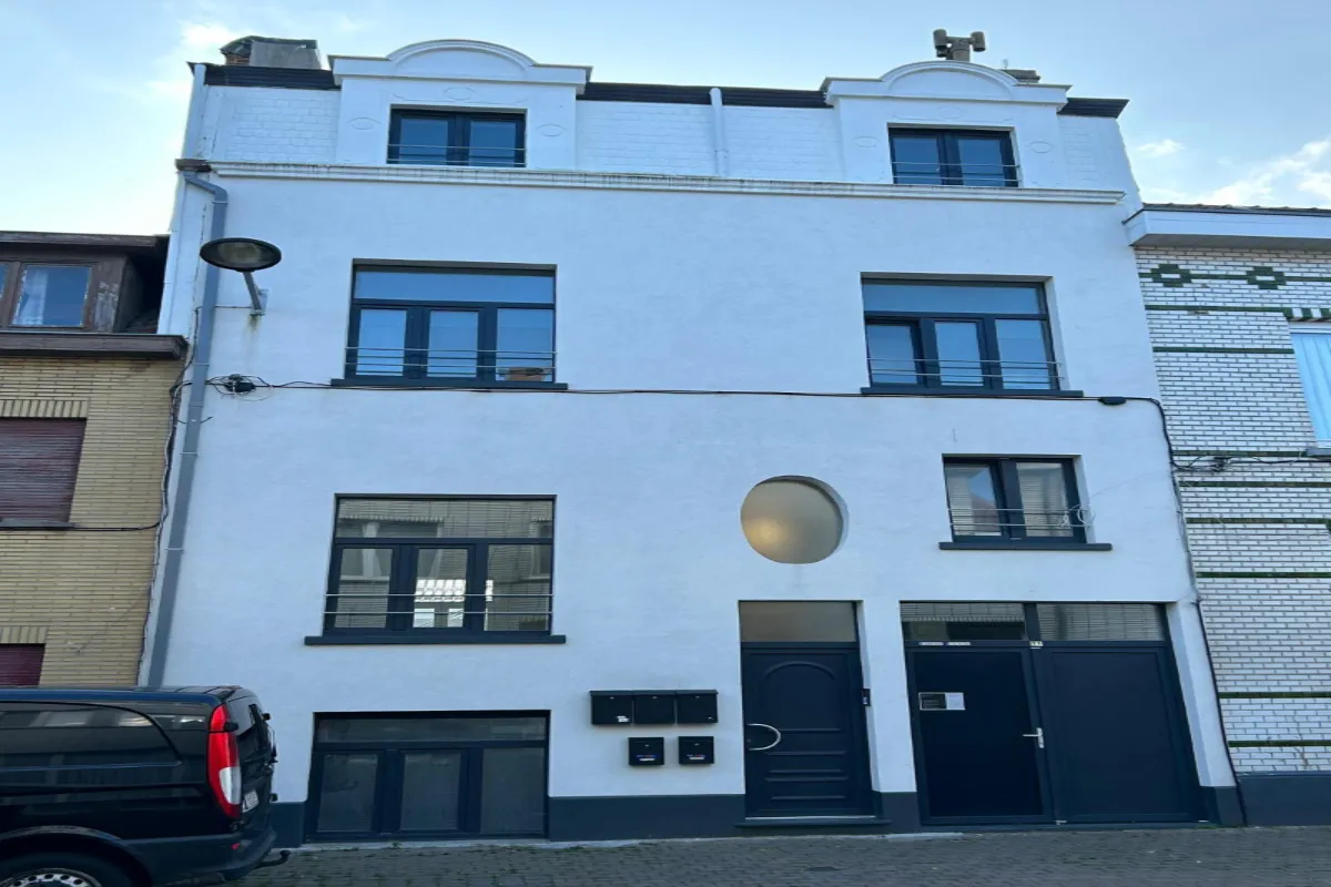 Appartement te  koop in Oostende 8400 167000.00€ 1 slaapkamers 49.00m² - Zoekertje 628143