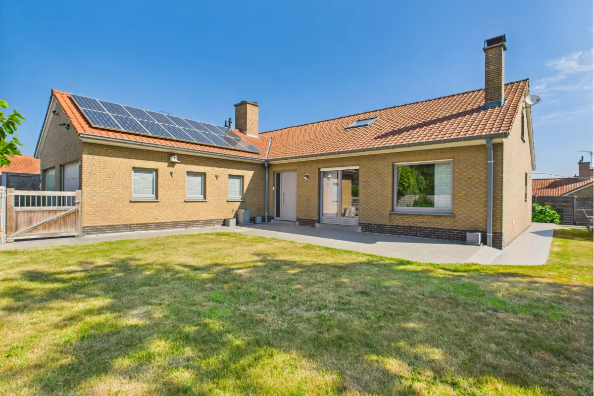 Huis te  koop in Rekkem 8930 325000.00€ 4 slaapkamers 205.00m² - Zoekertje 629051