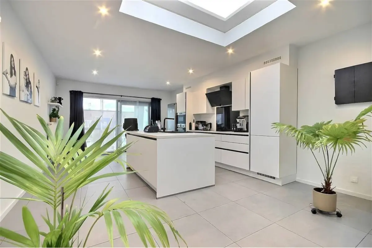 Huis te  koop in Menen 8930 349000.00€ 4 slaapkamers 160.00m² - Zoekertje 629413