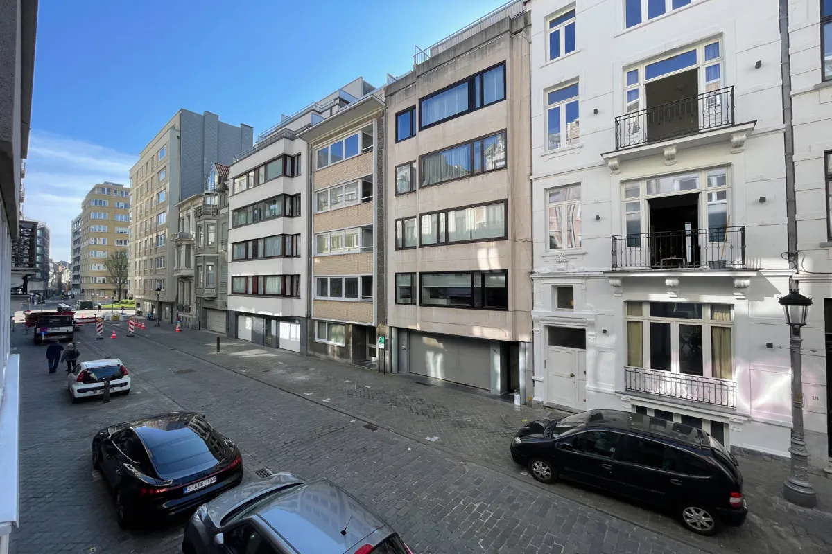 Appartement te  koop in Oostende 8400 159000.00€ 1 slaapkamers 73.00m² - Zoekertje 629087