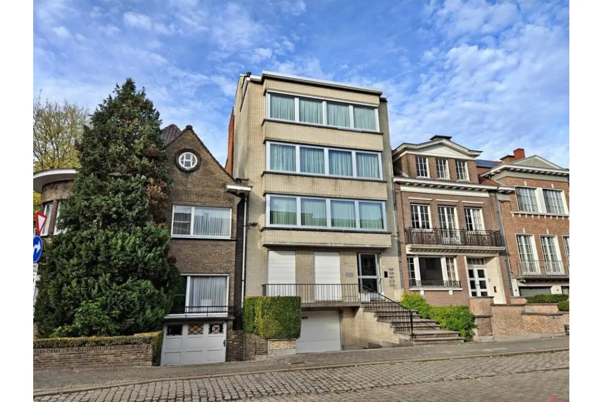 Appartement te  huur in Kortrijk 8500 650.00€ 1 slaapkamers 49.00m² - Zoekertje 629555