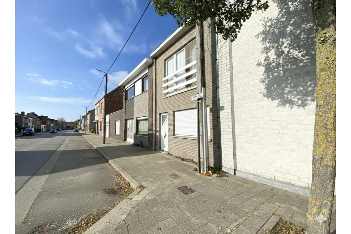 Huis te  huur in Harelbeke 8530 825.00€ 3 slaapkamers m² - Zoekertje 629115