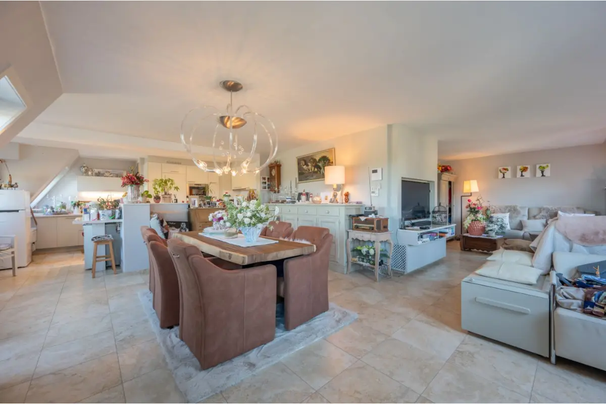 Appartement te  koop in De Haan 8420 365000.00€ 3 slaapkamers 121.00m² - Zoekertje 628586