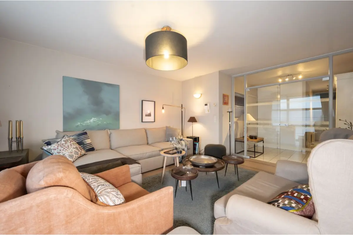 Appartement te  koop in Sint-Michiels 8200 298000.00€ 3 slaapkamers 117.00m² - Zoekertje 629670