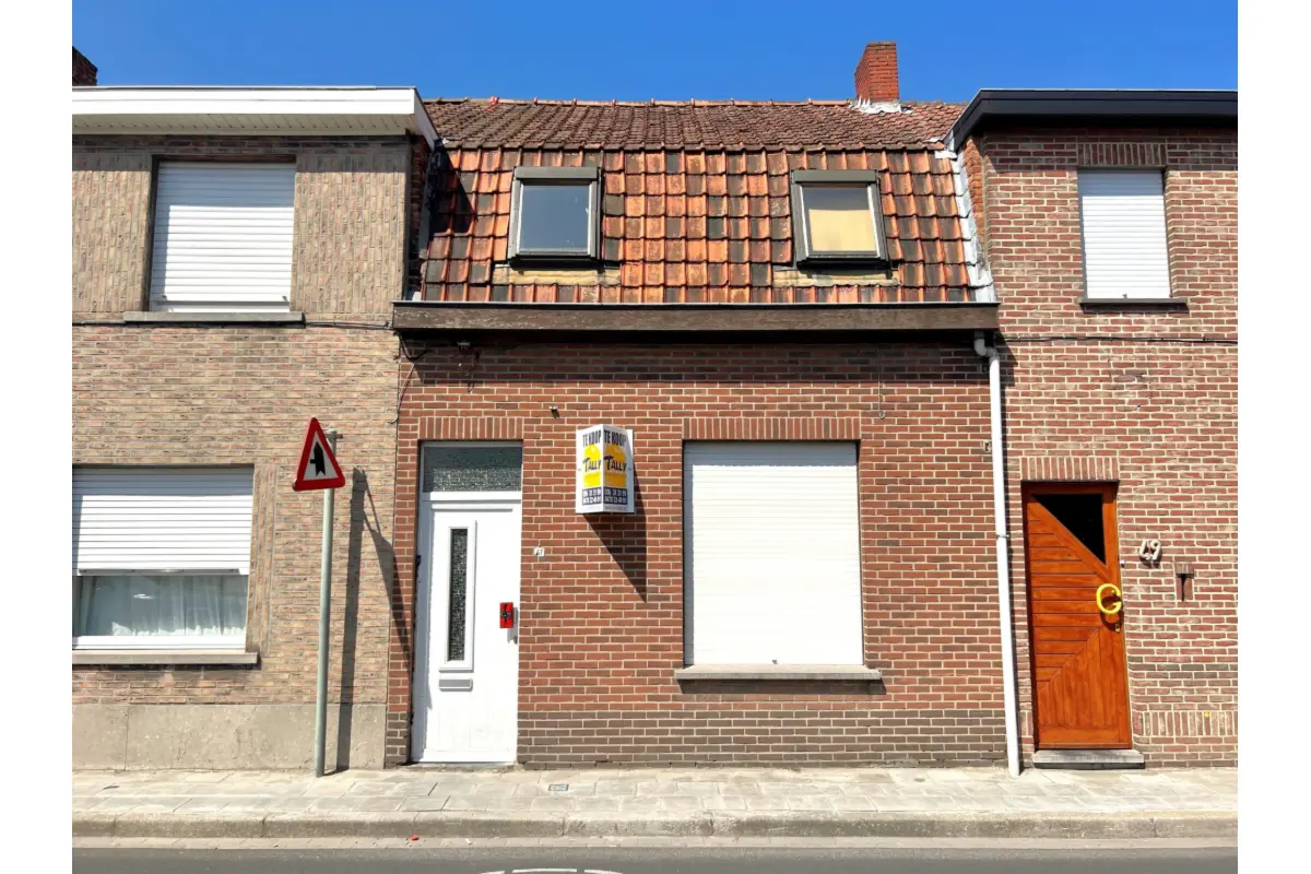 Huis te  koop in Wervik 8940 90000.00€ 3 slaapkamers 125.00m² - Zoekertje 629996