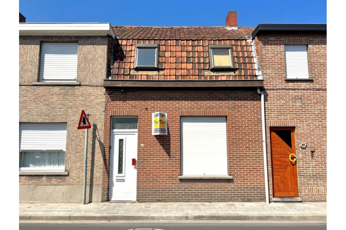 Huis te  koop in Wervik 8940 87500.00€ 3 slaapkamers 125.00m² - Zoekertje 629996