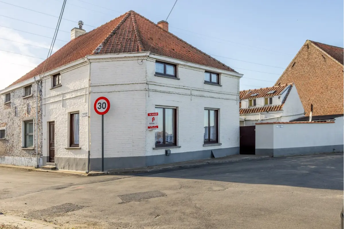 Huis te  koop in Bavikhove 8531 199000.00€ 3 slaapkamers 118.00m² - Zoekertje 630082