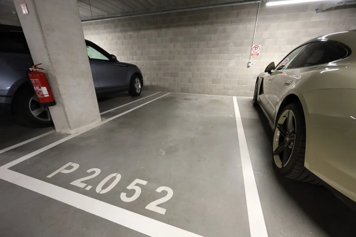 Parking & garage te  koop in Oostende 8400 49500.00€  slaapkamers m² - Zoekertje 629628