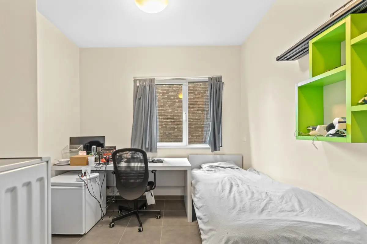 Studio te  koop in Sint-Andries 8200 105000.00€ 1 slaapkamers 17.00m² - Zoekertje 629734