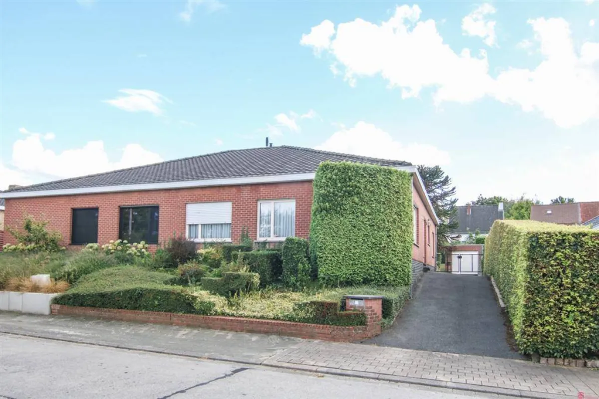 Huis te  koop in Marke 8510 299000.00€ 3 slaapkamers 184.00m² - Zoekertje 630805