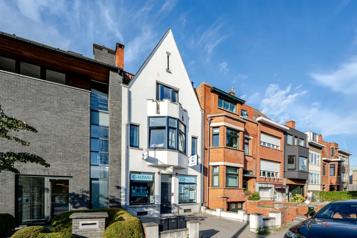 Handelszaak te  koop in Brugge 8000 295000.00€  slaapkamers 81.00m² - Zoekertje 631766