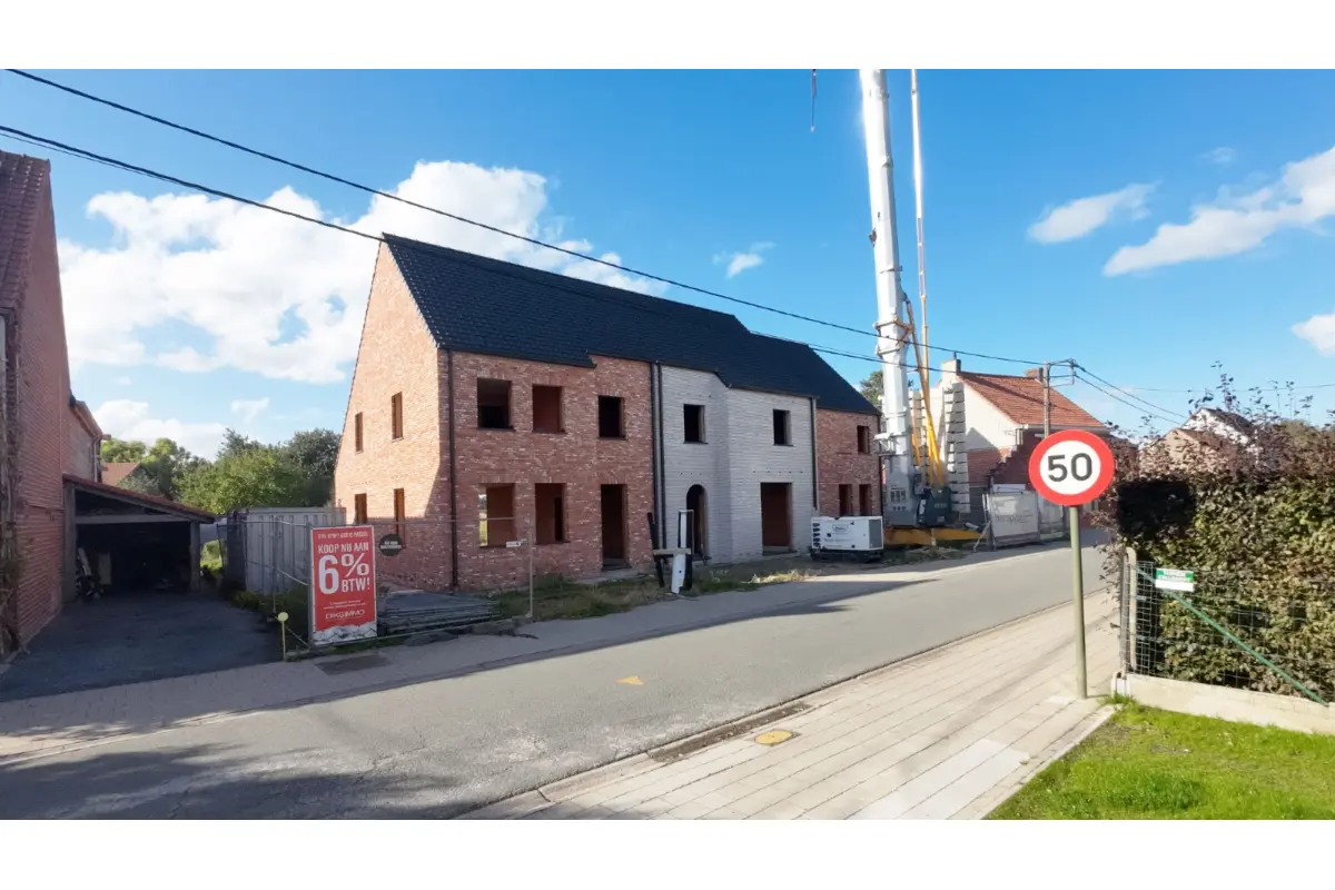 Appartementsgebouw te  koop in Bovekerke 8680 375000.00€ 4 slaapkamers 160.00m² - Zoekertje 631810