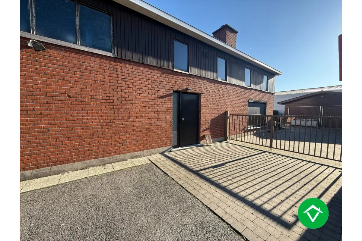 Huis te  huur in Ardooie 8850 750.00€ 3 slaapkamers m² - Zoekertje 633579