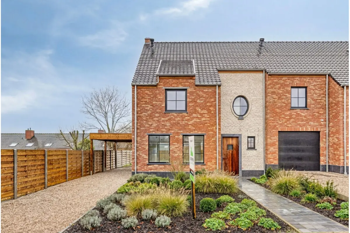 Appartementsgebouw te  koop in Klerken 8650 363500.00€ 4 slaapkamers 153.00m² - Zoekertje 631828