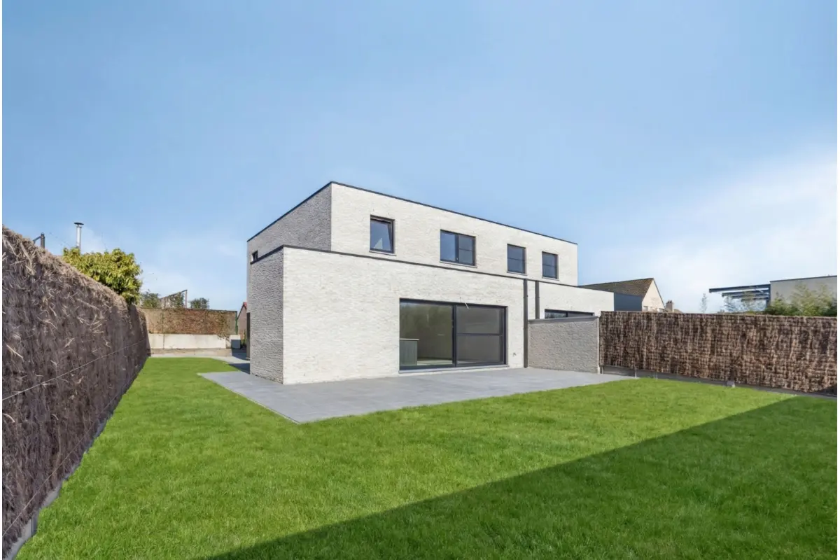 Huis te  koop in Houthulst 8650 399950.00€ 3 slaapkamers 172.00m² - Zoekertje 631802
