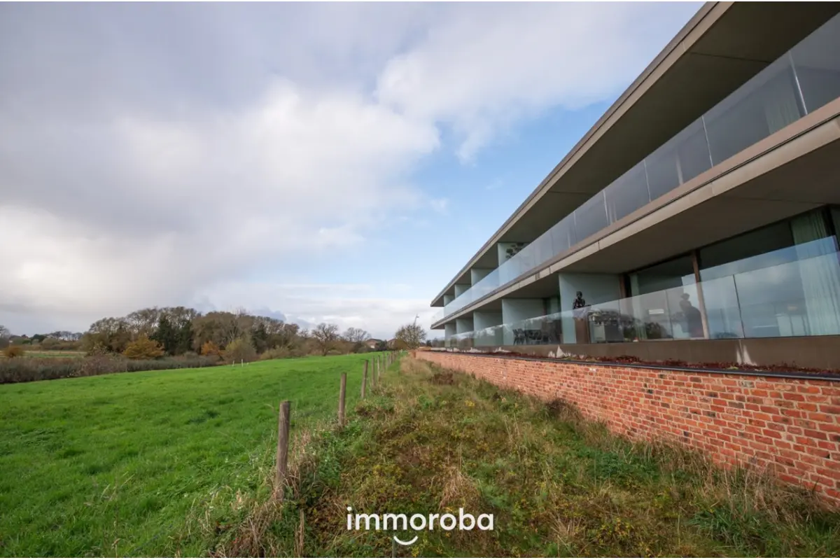 Appartement te  huur in Sint-Baafs-Vijve 8710 1100.00€ 2 slaapkamers 105.00m² - Zoekertje 632221