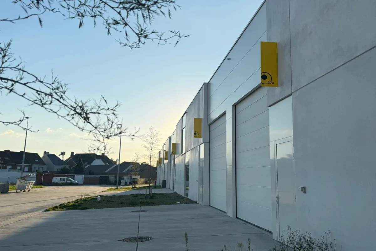 Handelszaak te  koop in Harelbeke 8530 545100.00€  slaapkamers 1.00m² - Zoekertje 632184