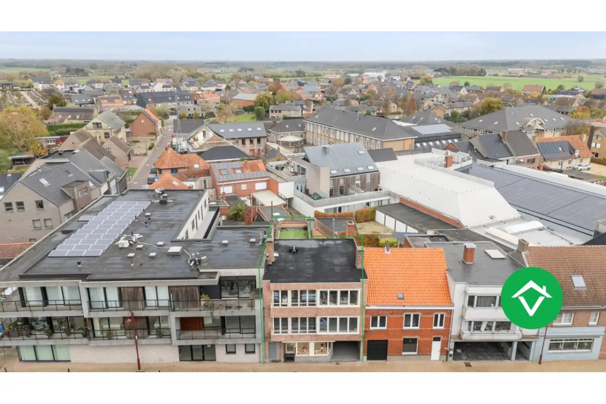 Appartementsgebouw te  koop in Aartrijke 8211 587000.00€ 7 slaapkamers 497.00m² - Zoekertje 632202