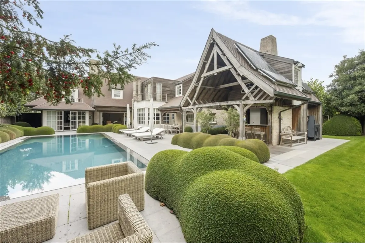 Villa te  koop in Ooigem 8710 1750000.00€ 5 slaapkamers 480.00m² - Zoekertje 632802