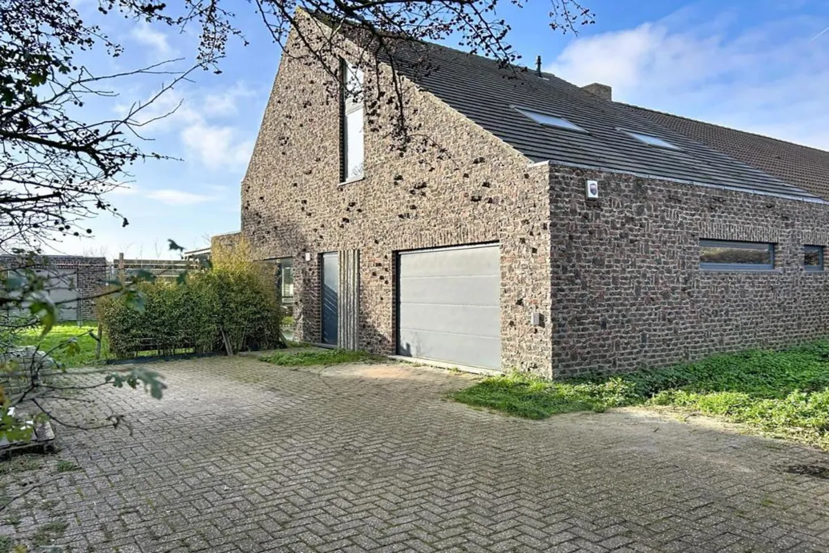 Huis te  koop in Oostende 8400 549000.00€ 4 slaapkamers 258.00m² - Zoekertje 633044