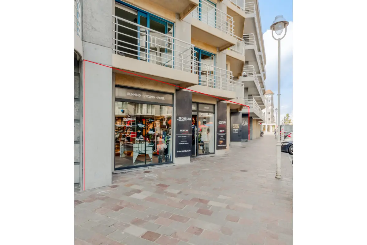 Handelszaak te  koop in Nieuwpoort 8620 415000.00€ 0 slaapkamers 106.00m² - Zoekertje 634746