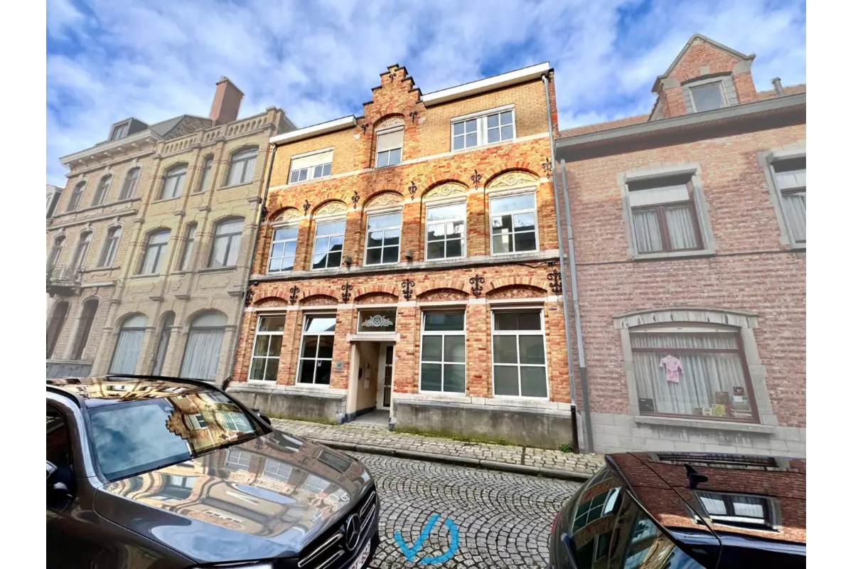 Huis te  koop in Ieper 8900 249000.00€ 5 slaapkamers 439.00m² - Zoekertje 633998