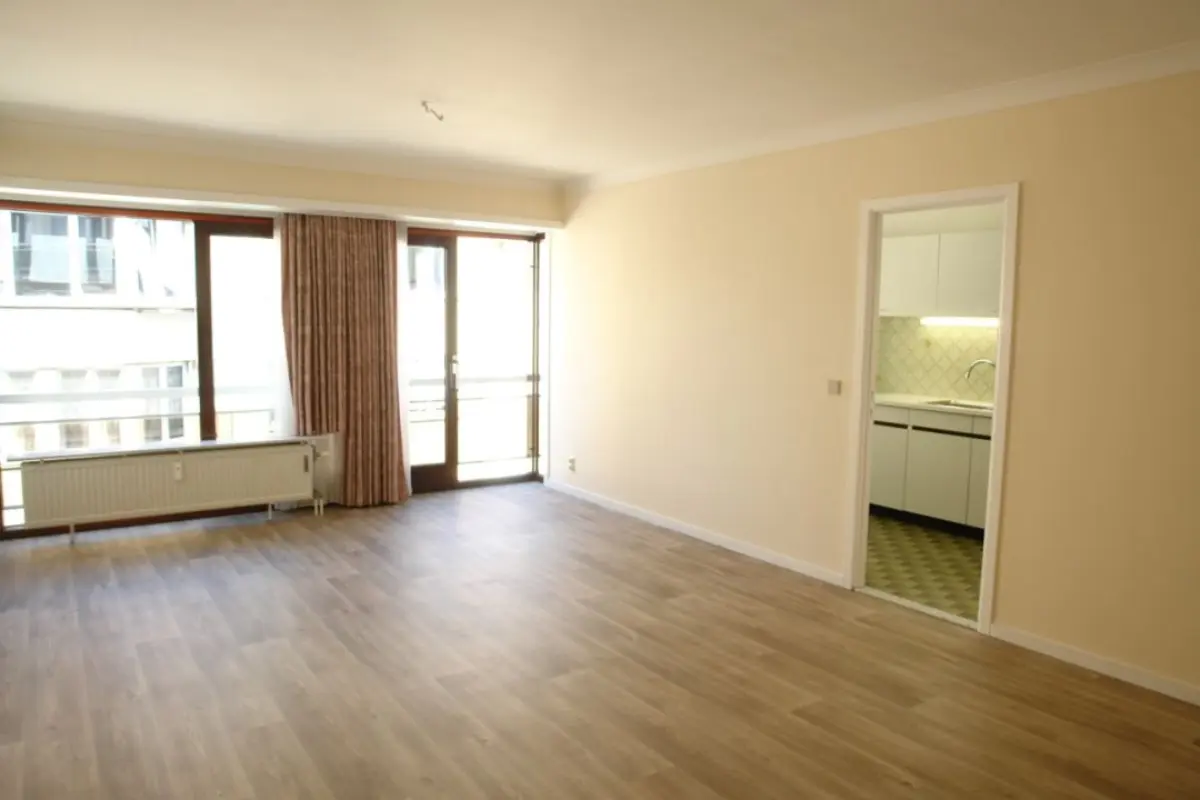 Appartement te  huur in Oostende 8400 860.00€ 2 slaapkamers 120.00m² - Zoekertje 634041