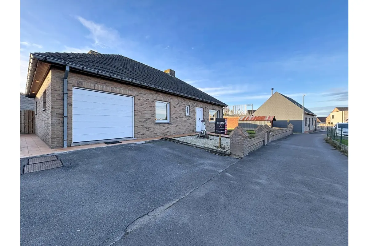 Huis te  koop in Houthulst 8650 268000.00€ 2 slaapkamers 172.00m² - Zoekertje 635758