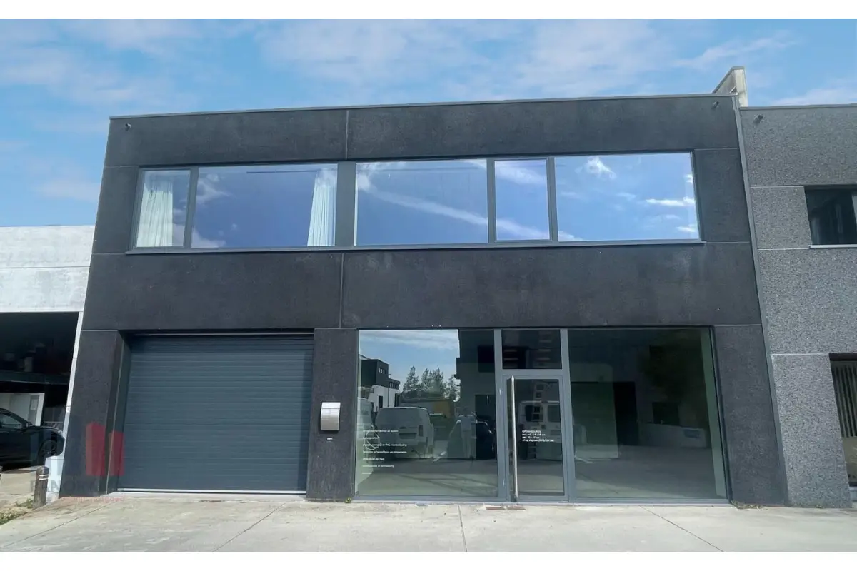 Handelszaak te  huur in Knokke-Heist 8300 3000.00€  slaapkamers 520.00m² - Zoekertje 634980