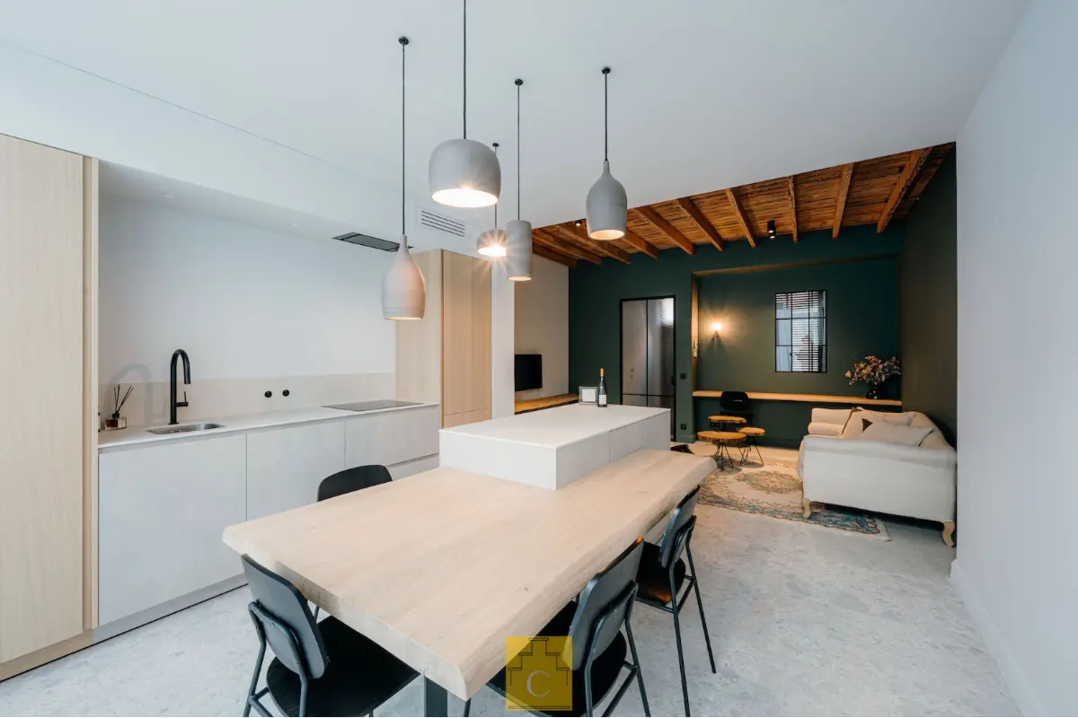 Huis te  huur in Brugge 8000 1450.00€  slaapkamers m² - Zoekertje 634939