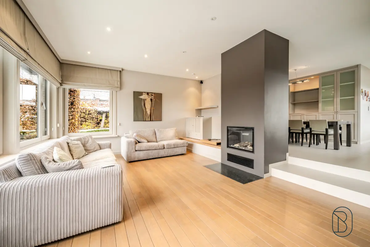 Villa te  koop in Deerlijk 8540 569000.00€ 4 slaapkamers 275.00m² - Zoekertje 636294